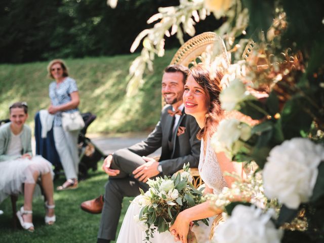 Le mariage de Fabrice et Kelly à Andouillé, Mayenne 16