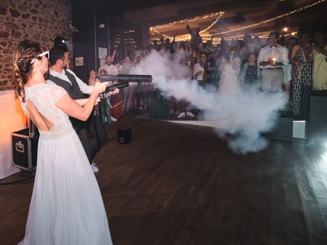 Le mariage de Fabrice et Kelly à Andouillé, Mayenne 17