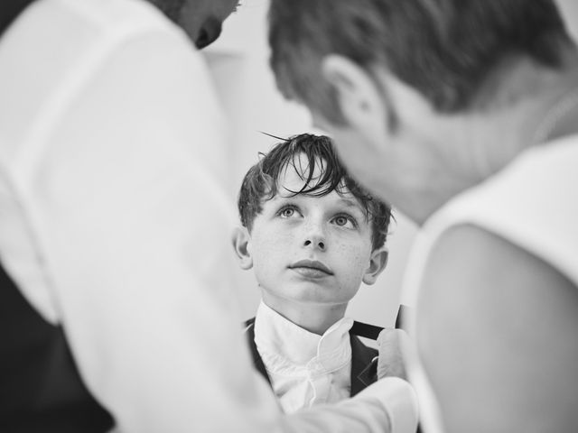 Le mariage de Fabrice et Kelly à Andouillé, Mayenne 27