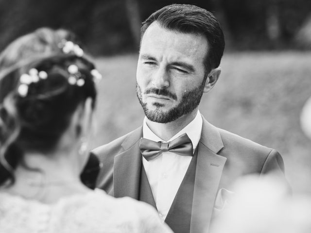 Le mariage de Fabrice et Kelly à Andouillé, Mayenne 33