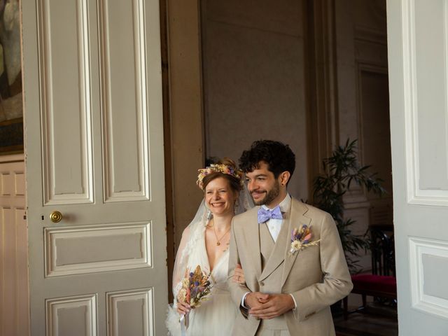 Le mariage de Emmanuel et Sarah à Paris, Paris 10