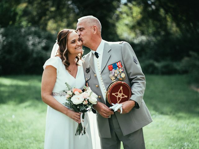 Le mariage de Antoine et Camille à Écuillé, Maine et Loire 10