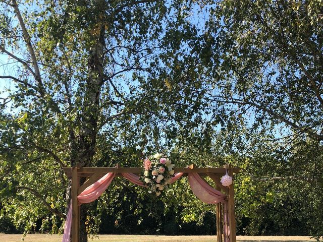 Le mariage de Bertrand et Delphine   à Fieux, Lot-et-Garonne 5