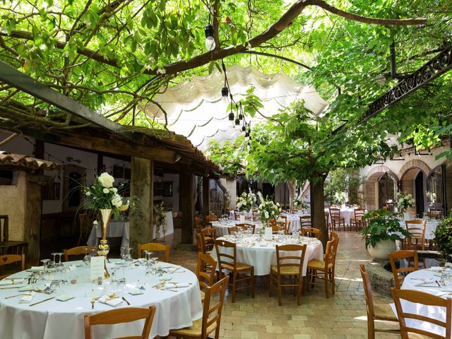 Le mariage de Thomas et Cindy à Plan-de-Cuques, Bouches-du-Rhône 31