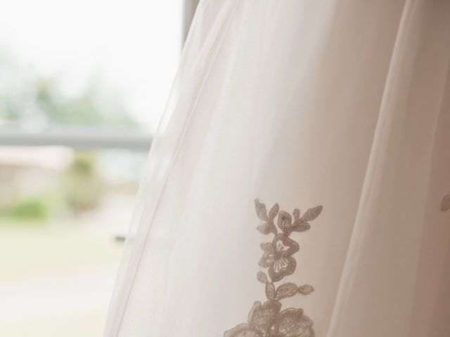 Le mariage de Julien et Lucie  à Chanzeaux, Maine et Loire 15