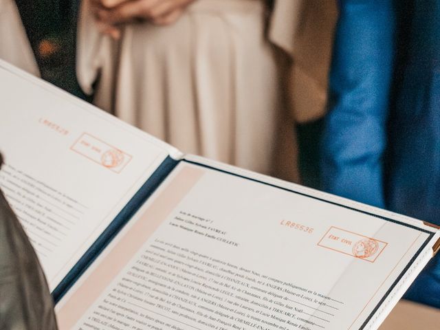 Le mariage de Julien et Lucie  à Chanzeaux, Maine et Loire 61
