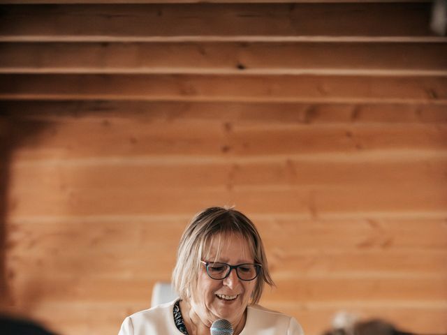 Le mariage de Julien et Lucie  à Chanzeaux, Maine et Loire 73