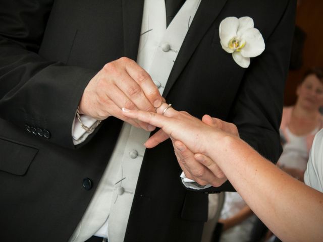 Le mariage de Jean-Noël et Morganne à Noyant-de-Touraine, Indre-et-Loire 20