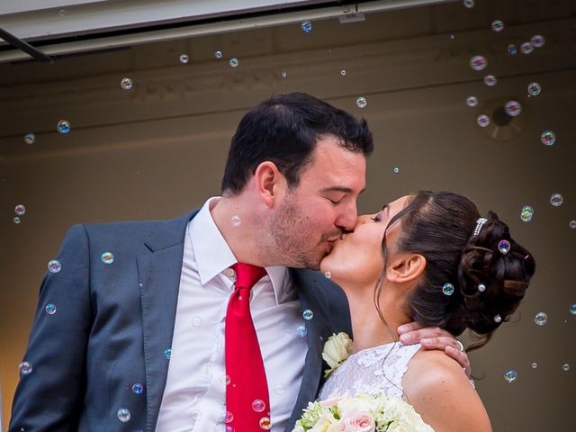 Le mariage de Julien et Sara à Le Coudray-Montceaux, Essonne 13