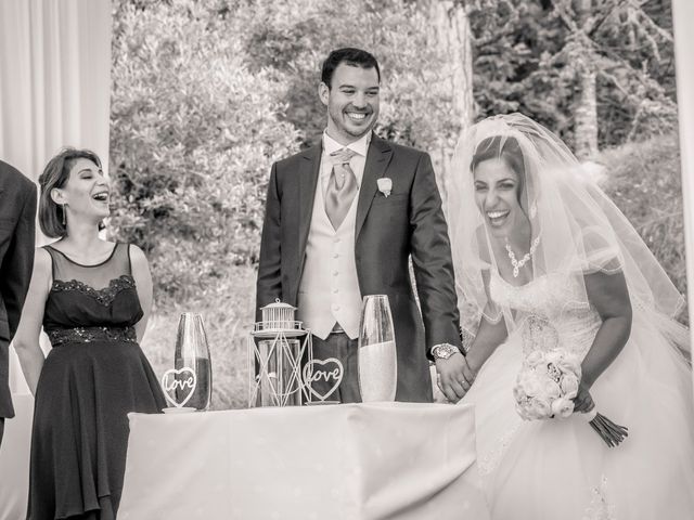 Le mariage de Julien et Sara à Le Coudray-Montceaux, Essonne 31