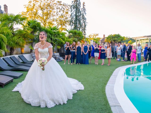 Le mariage de Julien et Sara à Le Coudray-Montceaux, Essonne 58