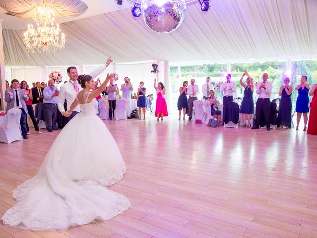 Le mariage de Julien et Sara à Le Coudray-Montceaux, Essonne 60