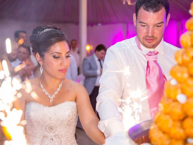 Le mariage de Julien et Sara à Le Coudray-Montceaux, Essonne 62