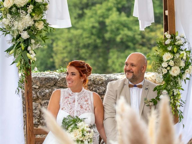 Le mariage de Stéphane et Magali à Camblanes-et-Meynac, Gironde 2