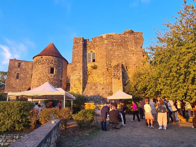 Le mariage de Stéphane et Magali à Camblanes-et-Meynac, Gironde 4