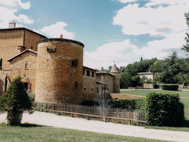 Le mariage de Thibault et Kasey à Lacenas, Rhône 4