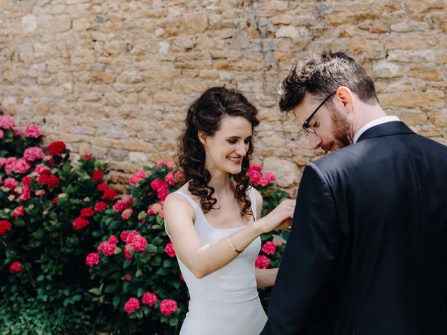 Le mariage de Thibault et Kasey à Lacenas, Rhône 15