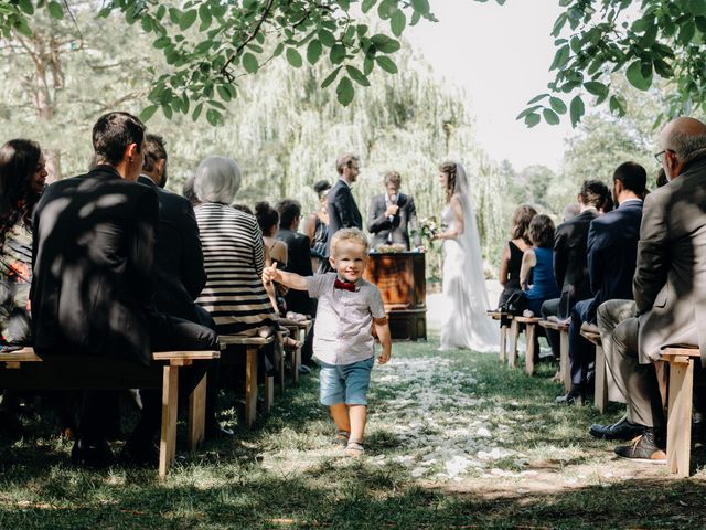 Le mariage de Thibault et Kasey à Lacenas, Rhône 31