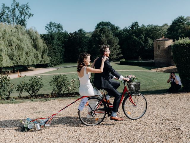 Le mariage de Thibault et Kasey à Lacenas, Rhône 37