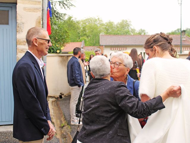 Le mariage de Xavier et Alexandra à Saint-Plancard, Haute-Garonne 15