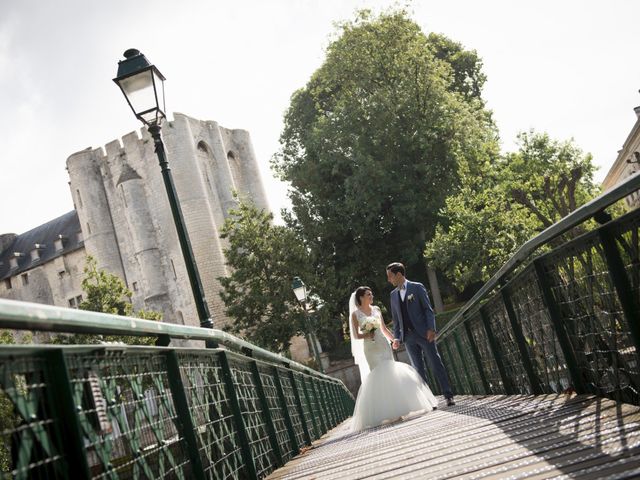 Le mariage de Thomas et Mathilde à Niort, Deux-Sèvres 24