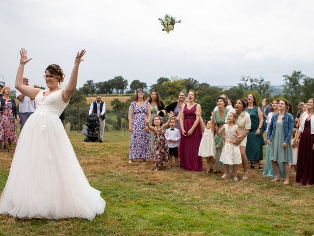 Le mariage de Jérémy et Marion à Saint-Priest-Ligoure, Haute-Vienne 23