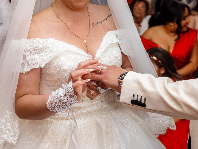 Le mariage de Kevin et Mélissa à Magny-en-Vexin, Val-d'Oise 15