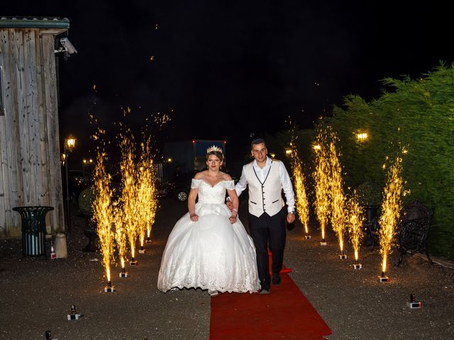 Le mariage de Kevin et Mélissa à Magny-en-Vexin, Val-d'Oise 35