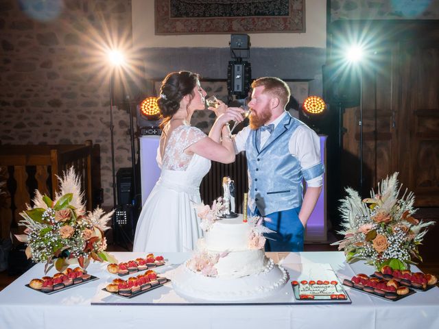 Le mariage de Guillaume et Nolwen à Miremont , Puy-de-Dôme 7
