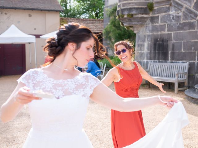 Le mariage de Guillaume et Nolwen à Miremont , Puy-de-Dôme 30