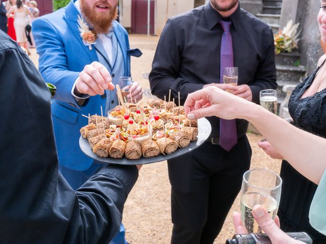 Le mariage de Guillaume et Nolwen à Miremont , Puy-de-Dôme 32