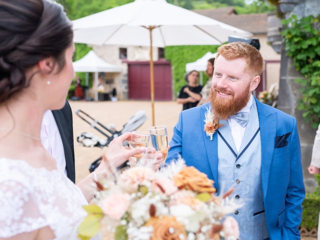 Le mariage de Guillaume et Nolwen à Miremont , Puy-de-Dôme 34
