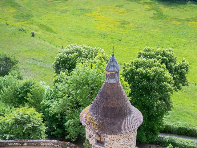 Le mariage de Guillaume et Nolwen à Miremont , Puy-de-Dôme 87