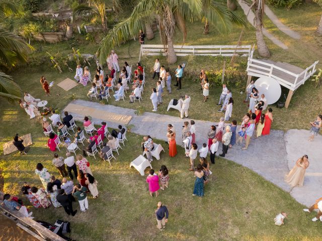 Le mariage de David et Amandine à Le Tampon, La Réunion 56