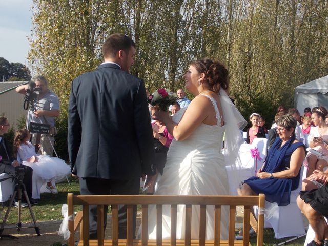 Le mariage de Jérémie et Emilie à Saint-Berthevin, Mayenne 15