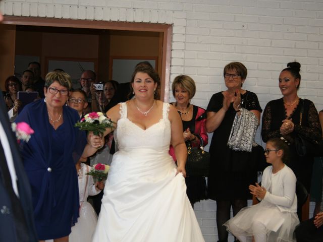 Le mariage de Jérémie et Emilie à Saint-Berthevin, Mayenne 72