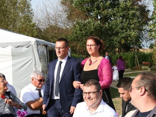 Le mariage de Jérémie et Emilie à Saint-Berthevin, Mayenne 81