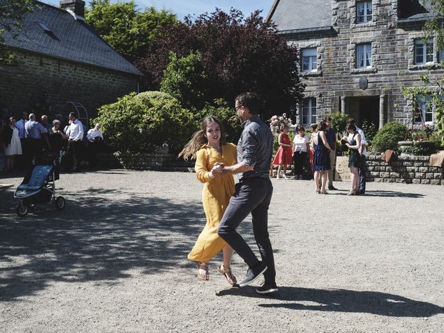 Le mariage de Thomas et Marie à Édern, Finistère 73