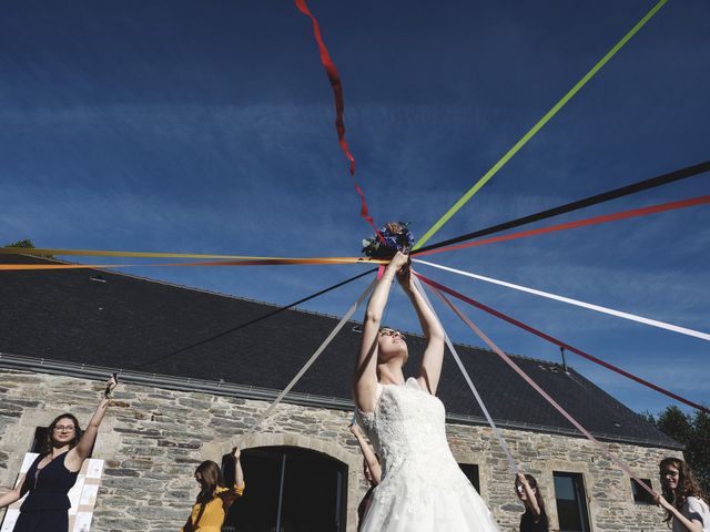 Le mariage de Thomas et Marie à Édern, Finistère 85