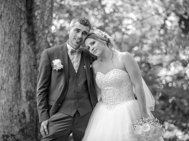 Le mariage de Tony et Sarah  à Cognac, Charente 1