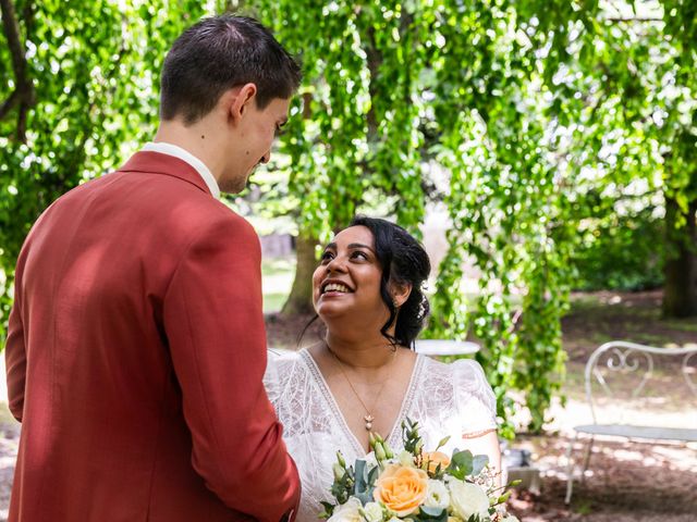 Le mariage de Jean et Selvanie à Saint-André-de-Chalencon, Haute-Loire 3