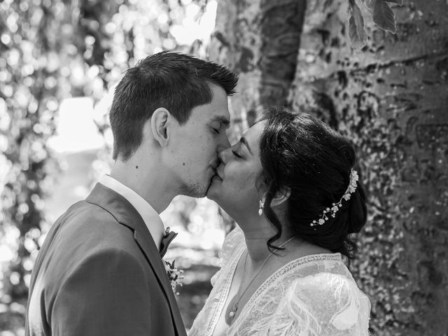 Le mariage de Jean et Selvanie à Saint-André-de-Chalencon, Haute-Loire 26