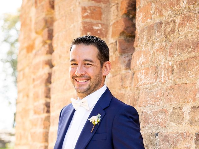 Le mariage de Sylvain et Amandine à Vignieu, Isère 9