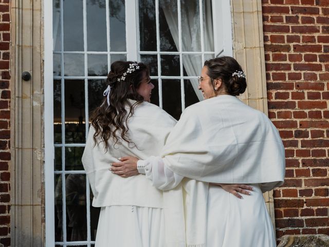 Le mariage de Kelly et Léa à Saint Léger en Bray, Oise 36