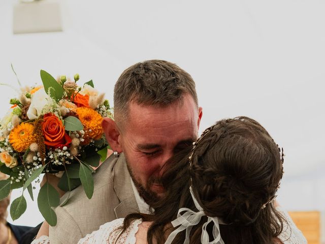 Le mariage de Kelly et Léa à Saint Léger en Bray, Oise 56
