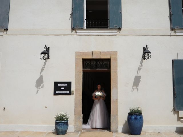 Le mariage de Valentin et Clémence à Signes, Var 24