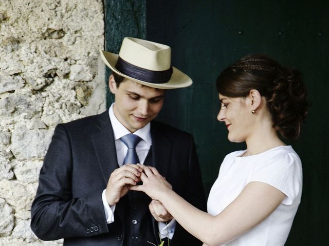 Le mariage de Valentin et Anne-Claire à Foix, Ariège 31