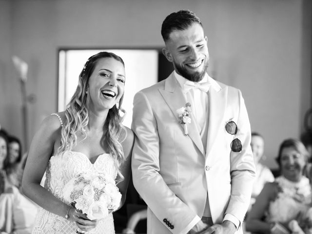 Le mariage de Alexandre et Amandine à Anse, Rhône 2