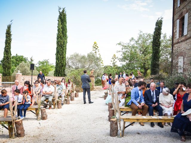 Le mariage de Vincent et Lara à Montescot, Pyrénées-Orientales 25