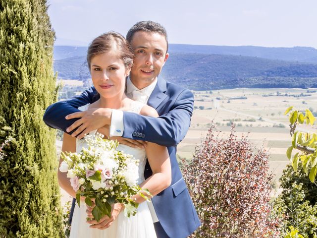 Le mariage de Julien et Christèle à Simiane-la-Rotonde, Alpes-de-Haute-Provence 16